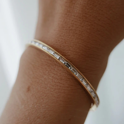 [Boîte aveugle] - Bracelet en acier titane pour femme