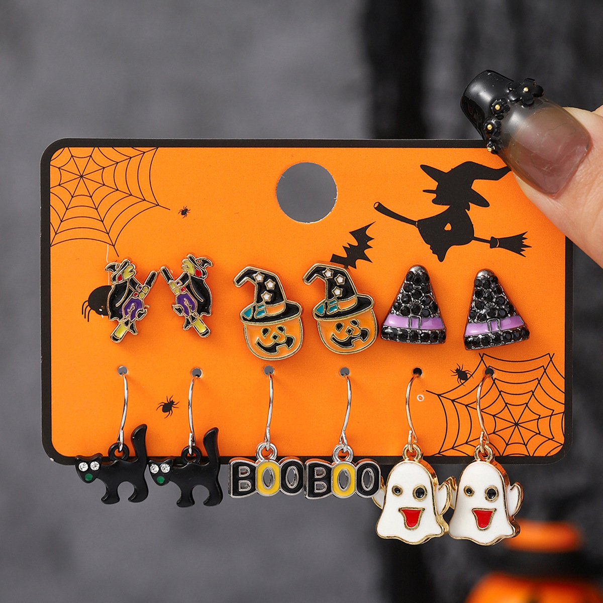 Carte de combinaison de boucles d'oreilles d'Halloween