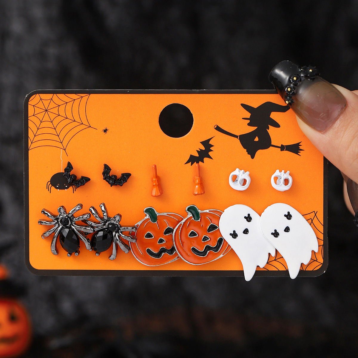 Carte de combinaison de boucles d'oreilles d'Halloween