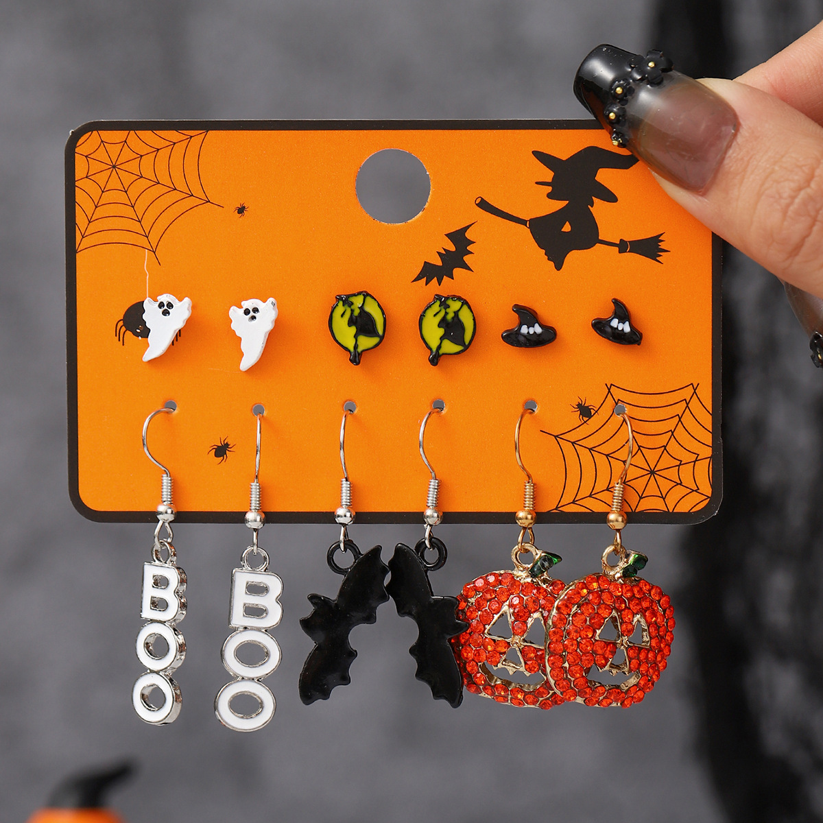 Carte de combinaison de boucles d'oreilles d'Halloween