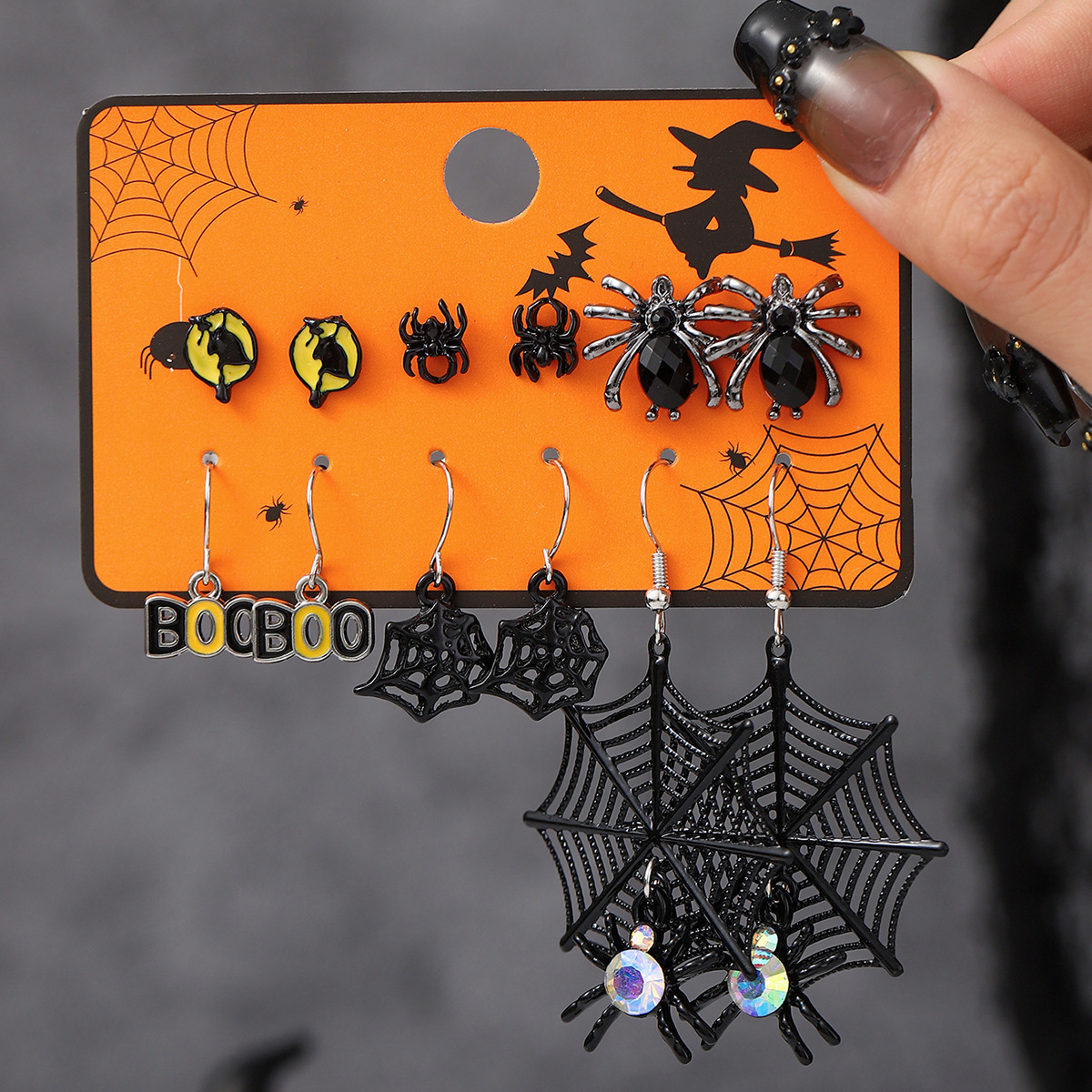 Carte de combinaison de boucles d'oreilles d'Halloween