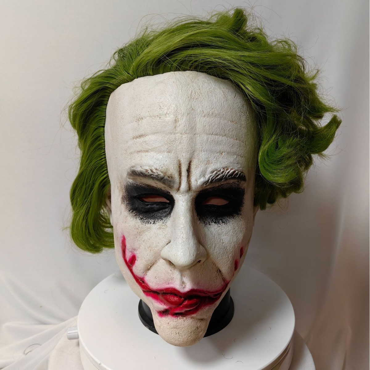 Halloween Joker Clown und andere Masken