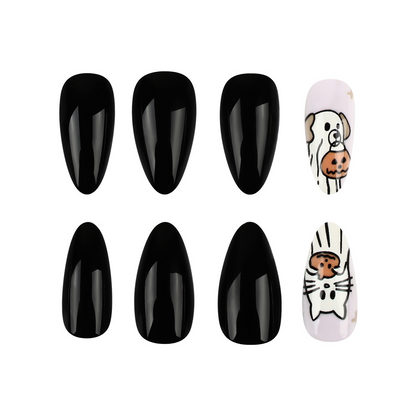 ONGLES À COLLER EN TOILE D'ARAIGNE DE COULEUR CONTRASTÉE NOIRE ET BLANCHE POUR HALLOWEEN