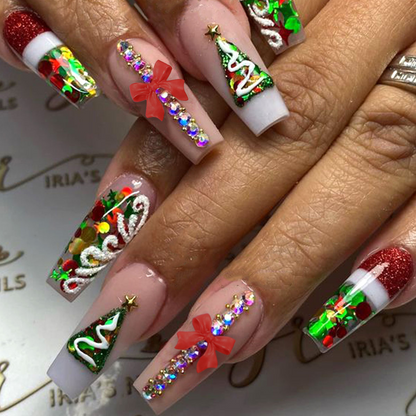 Ongles à coller avec un nœud 3D en forme de sapin de Noël