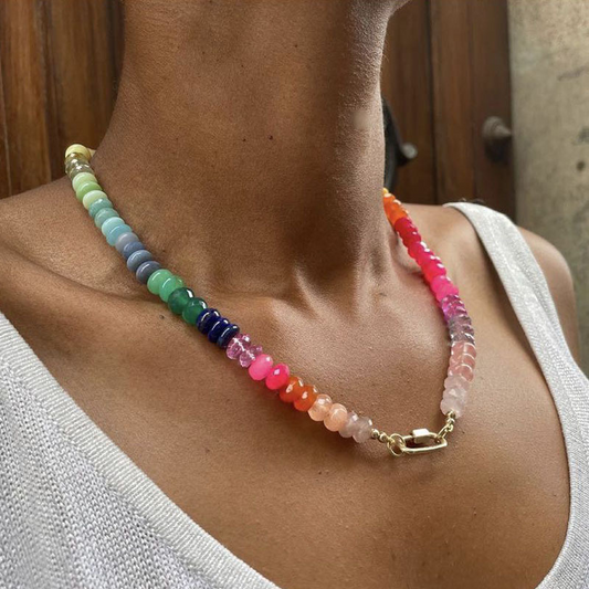 Collier en pierre naturelle arc-en-ciel avec chaîne de clavicule