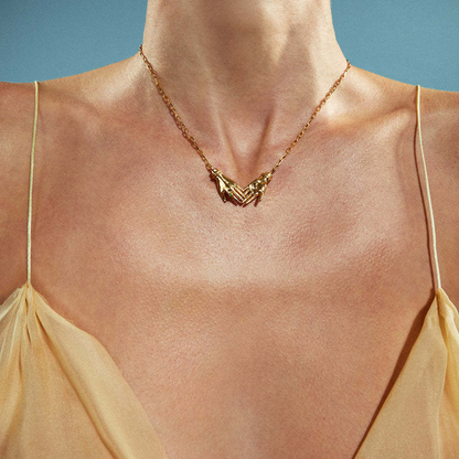 Hand-in-Hand Necklace